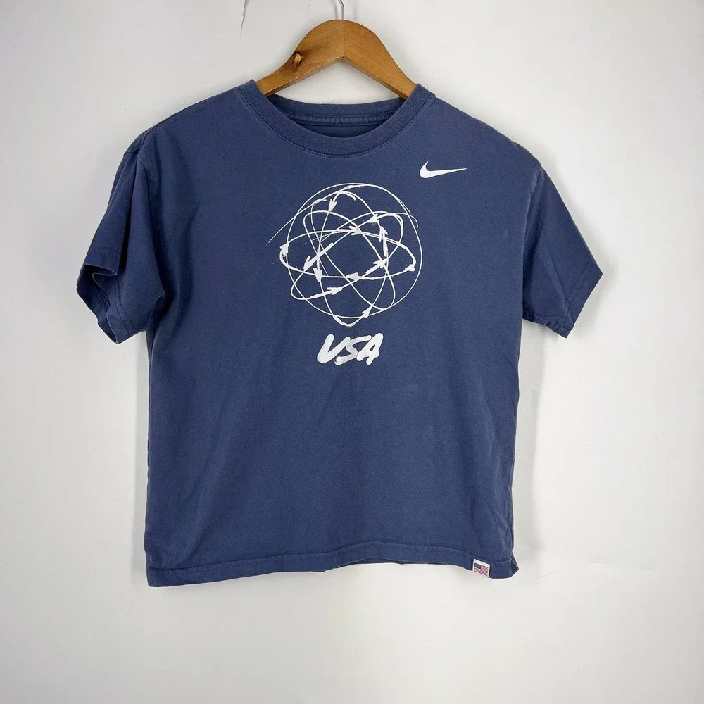 Nike USA Graphic T-Shirt Navy Blue Short Sleeve Crewneck Swoosh Logo‎ Womens M